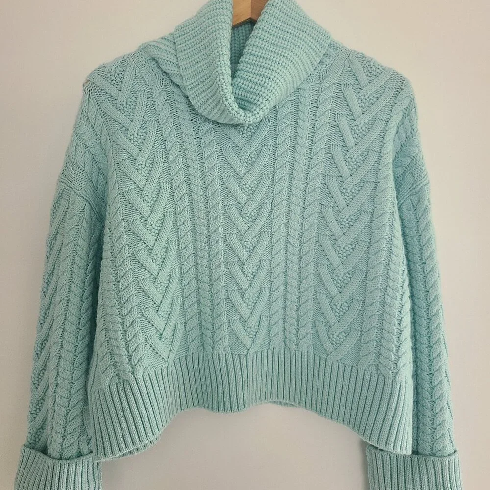 ALICE + OLIVIA Nance Wide Sleeve Cable Knit Turtleneck Size XS - Picture 1 of 6